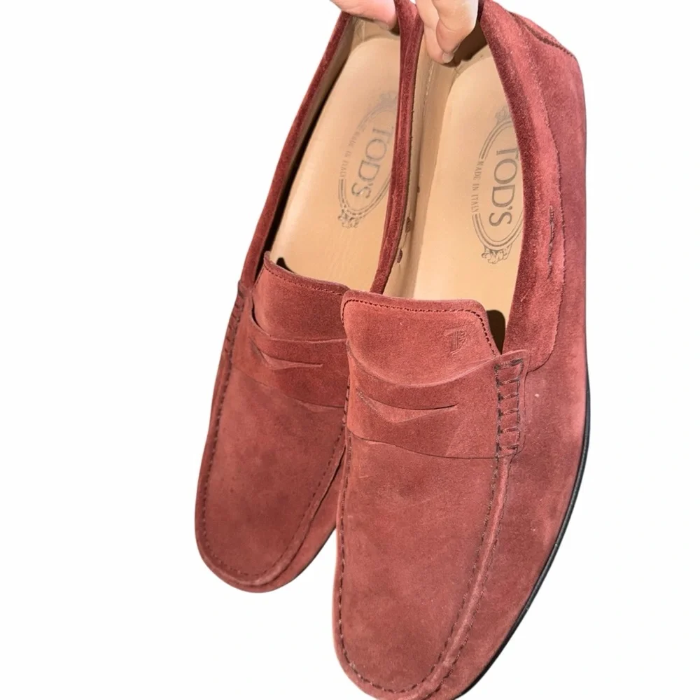 Tod's Men's Suede Loafers - Burgundy Mens 9‎